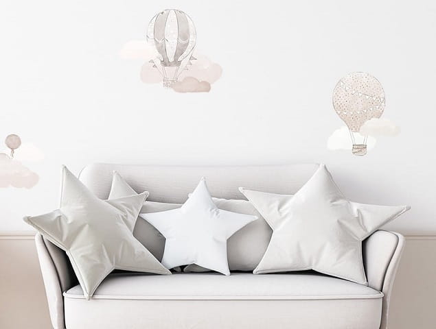Naklejka na ścianę - balony beżowe 3