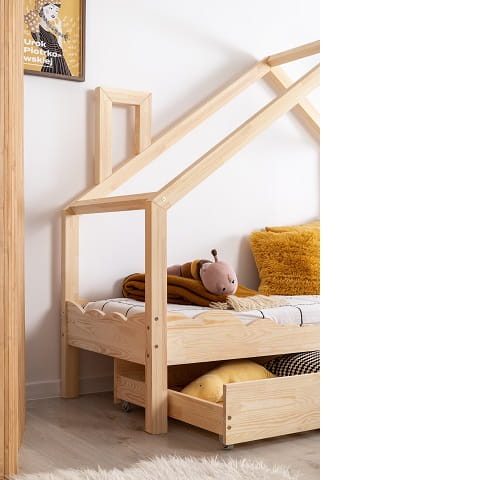 Drewniane łóżko domek dla dzieci z kominem - skrzynia LD  4