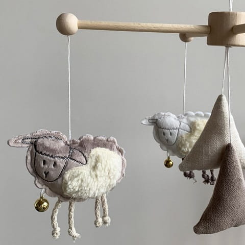 Owieczki – karuzela z obrotową pozytywką Muzpony  3