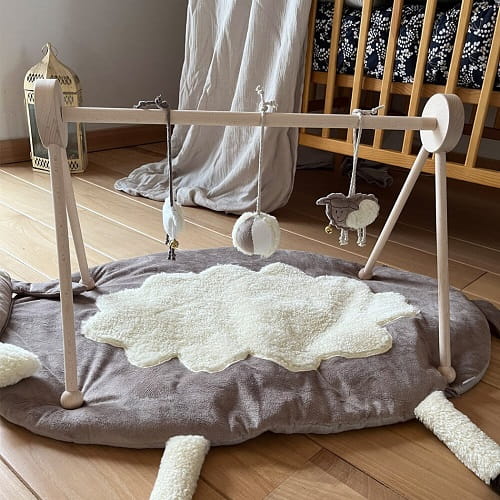 Owieczki - stojak edukacyjny baby gym + 3 zabawki 2