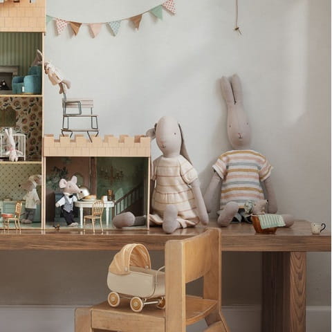 Maileg Myszka Starsza Siostra w kąpieli wellness spa 1