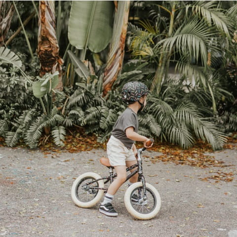 Banwood FIRST GO! Rowerek biegowy Marest Allegra black  4