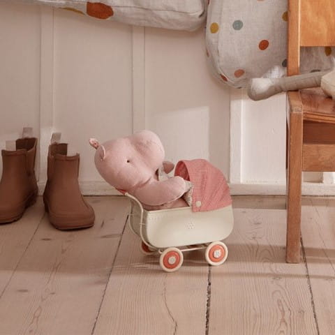 Maileg Wózek z budką pram coral 6