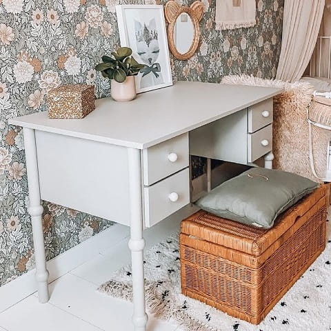 Biurko Babushka oliwka - dziecięce