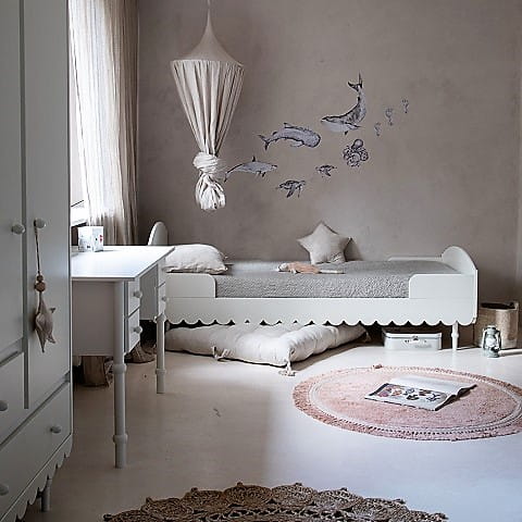 Łóżko Babushka 90x200 cm dziecięce białe 2