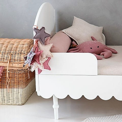 Łóżko Babushka 90x200 cm dziecięce białe 4