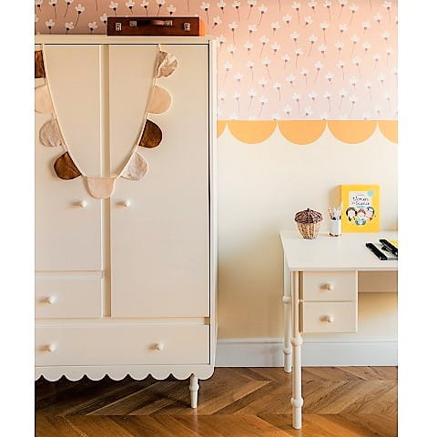 Szafa Babushka trzydrzwiowa biała dziecięca 5