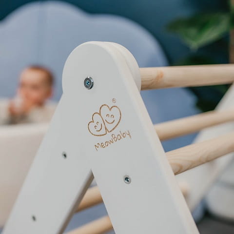 Drabinka biała i Zjeżdżalnia-Ścianka Wspinaczkowa 2w1 MeowBaby 10