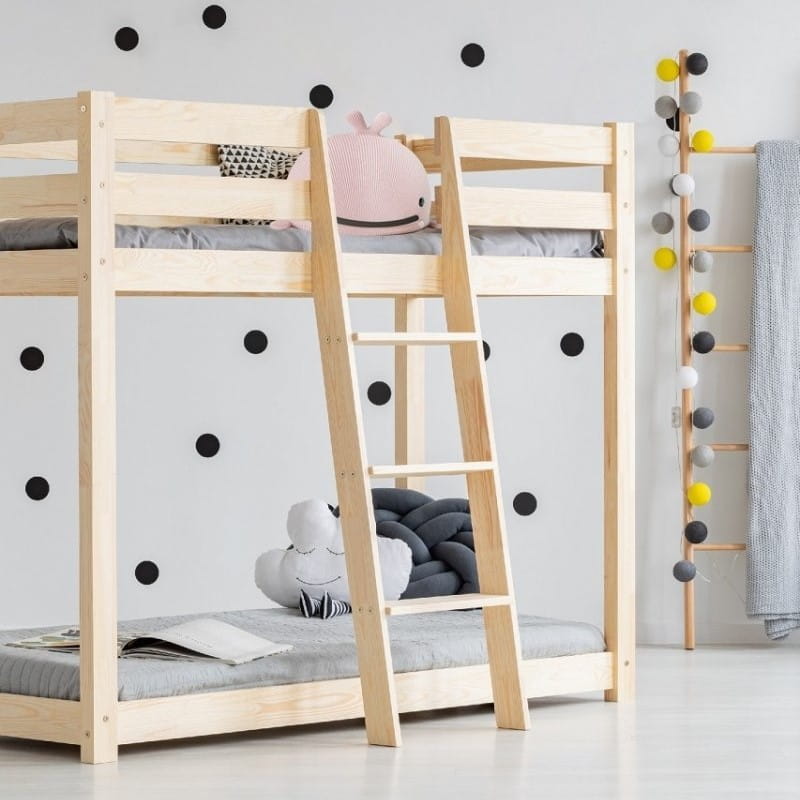 Drewniane łóżko piętrowe dla dzieci 1