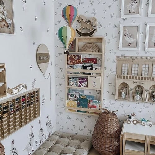 Półka biblioteczka z szufladką 12