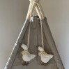 Namiot tipi dla dzieci z matą podłogową szary + zawieszki gąski  2