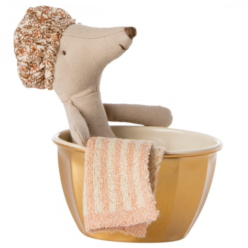 Maileg Myszka Starsza Siostra w kąpieli wellness spa 2023