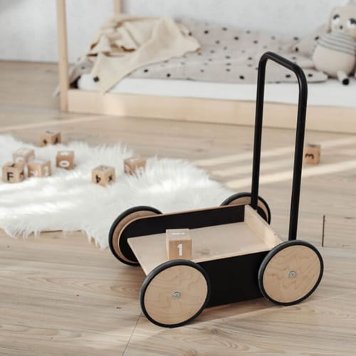 Pchacz chodzik dla dziecka czarny OOH NOO