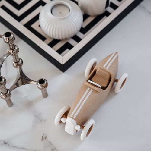 Samochodzik wyścigowy Grand Prix beżowy OOH NOO