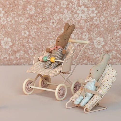 Maileg Wózek spacerowy różowy podwójny Stroller Baby Rose twins dla myszek 2