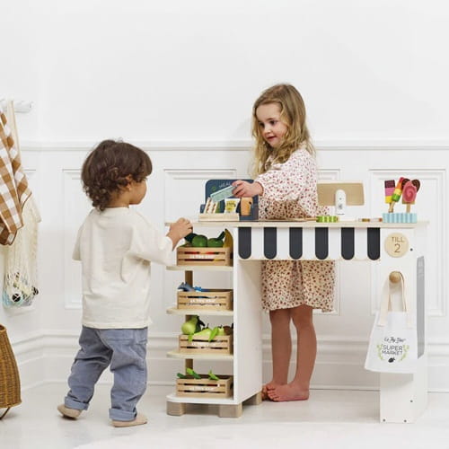 Drewniany supermarket sklep stragan Le Toy Van 1