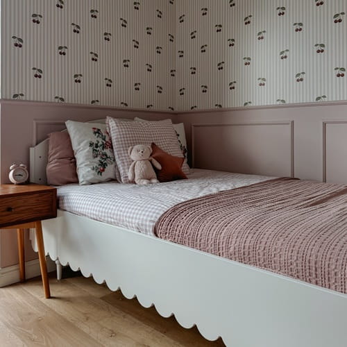 Łóżko dziecięce 120x200 cm Babushka białe  2