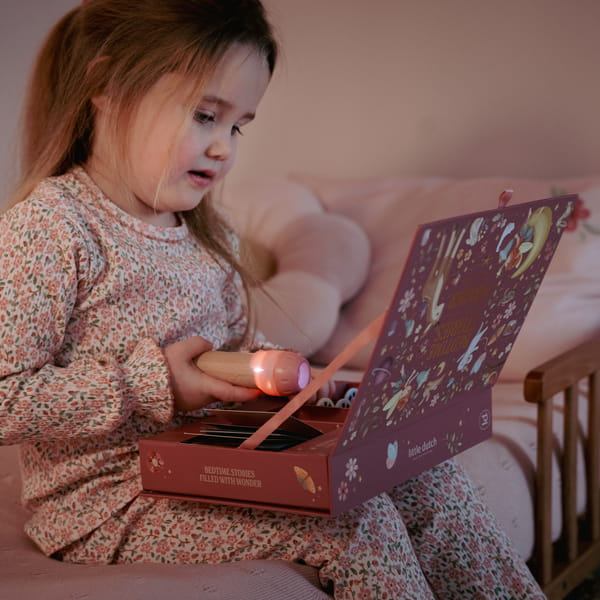 Latarka projektor z bajkami Róż Little Dutch 10