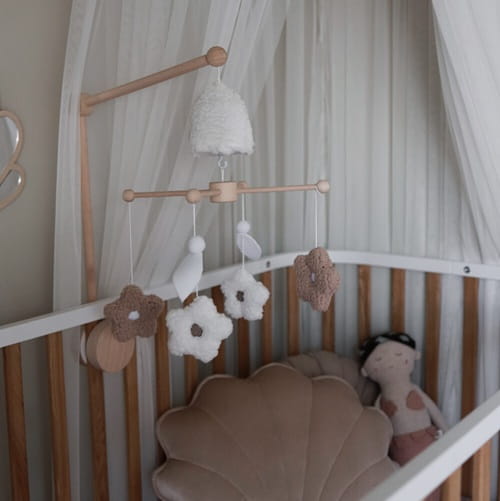 Stokrotki – karuzela do łóżeczka z obrotową pozytywką Muzpony 3