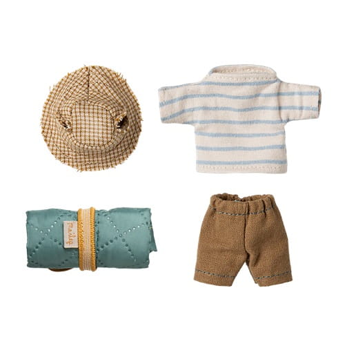 Maileg Myszka wędrowna Starszy Brat podróżnik ze śpiworkiem i kapeluszem 1