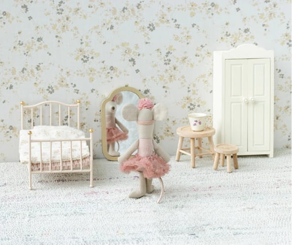 Maileg Metalowe łóżko Vintage rose 1
