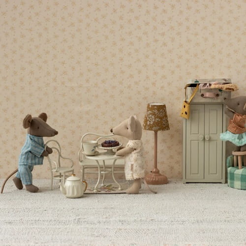 Maileg stół, ławka i krzesło mały biały zestaw kawowy dla myszek 1