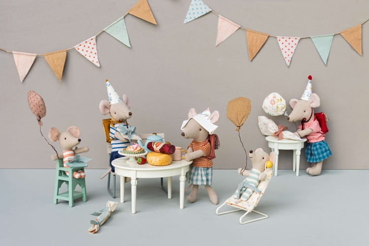 Maileg Stół do jadalni metalowy biały vintage 2