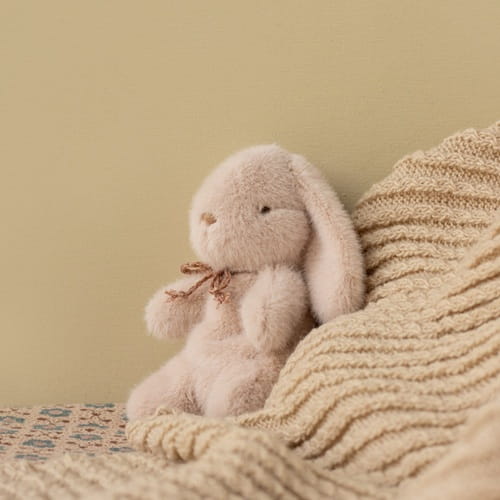 Maileg Króliczek jasny pudrowy przytulanka Mini 1