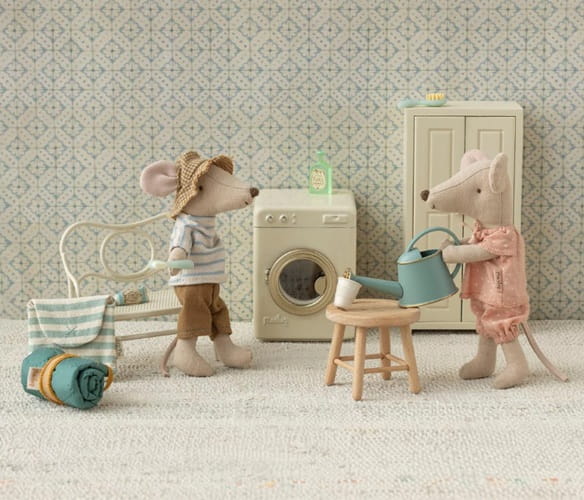 Maileg Myszka wędrowna Starszy Brat podróżnik ze śpiworkiem i kapeluszem 2