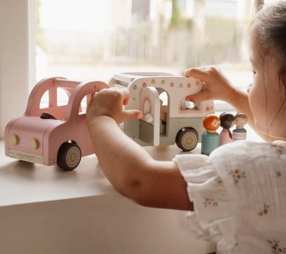 Samochód kempingowy drewniany Little Dutch  2