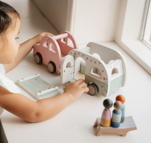 Samochód kempingowy drewniany Little Dutch  1