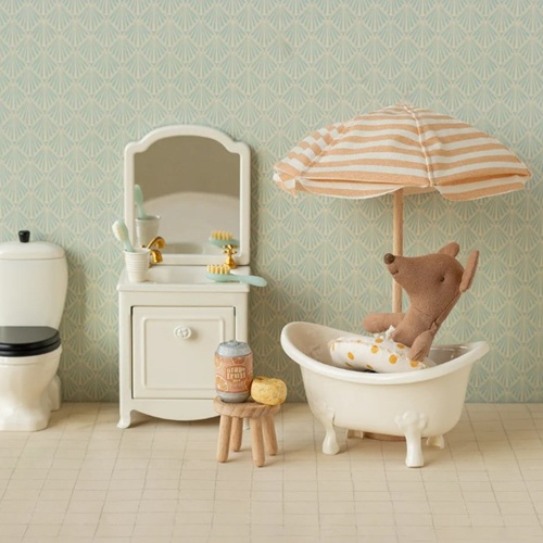 Maileg parasol plażowy dla myszek coral 1