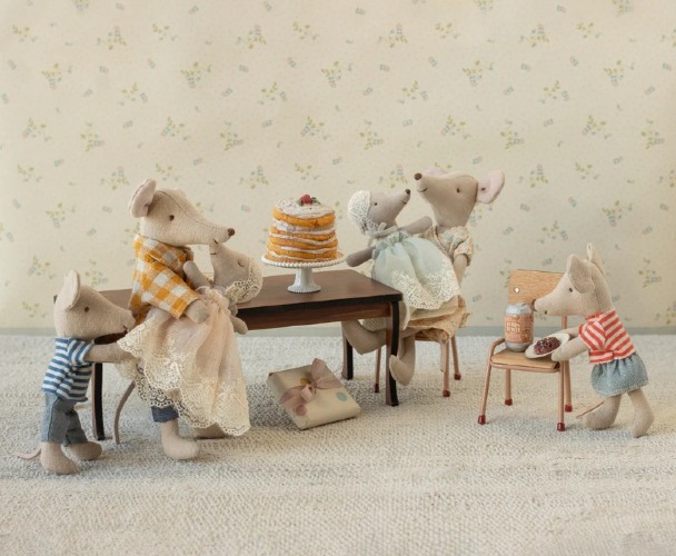 Maileg myszka baby w sukience miętowej do chrztu 1