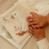 Duża książeczka aktywizująca Newborn Naturals Little Dutch 4