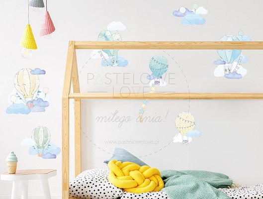 Naklejka na ścianę - balony miętowe 2