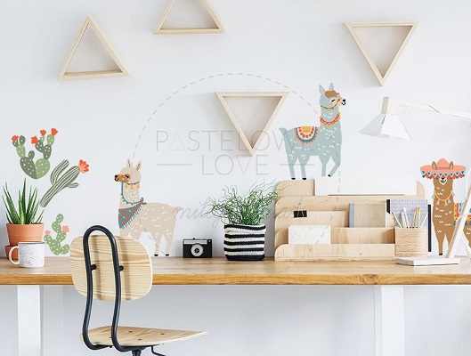 Naklejka na ścianę - lamy brązowe