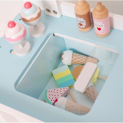 Sklep lodziarnia drewniana Jabadabado 4