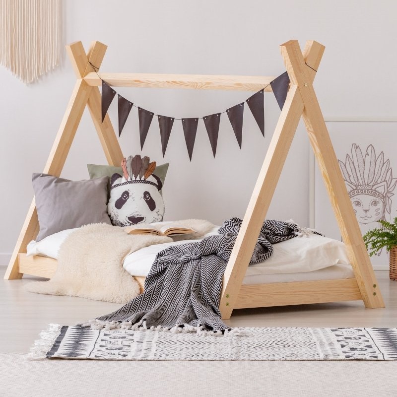 Drewniane łóżko domek TIPI dla dzieci