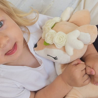 Pluszowa sarenka z kremowym wianuszkiem duża Melootka 2