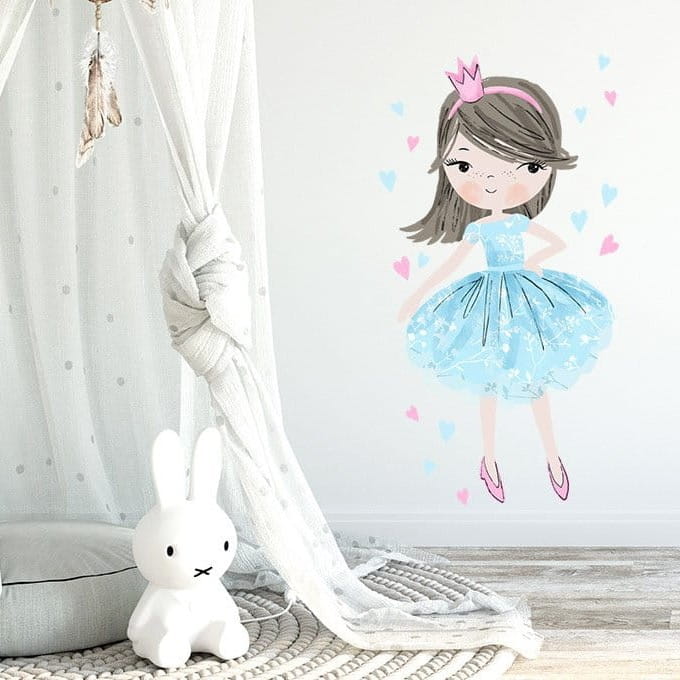 Naklejka na ścianę - księżniczka niebieska