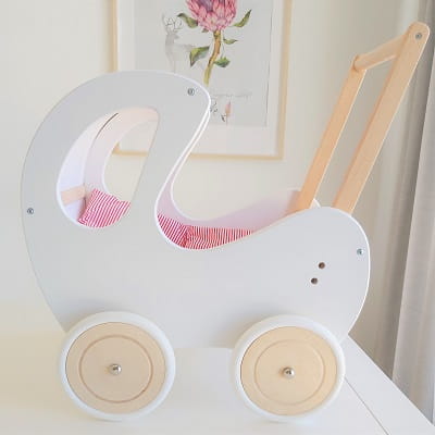 Drewniany wózek dla lalek RETRO pchacz biały z naturalnym drewnem 4