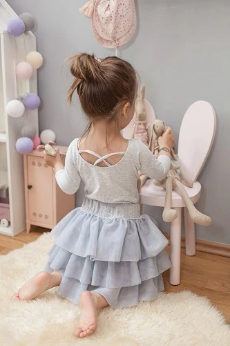 Bambooko drewniane krzesełko dziecięce Króliczek 1